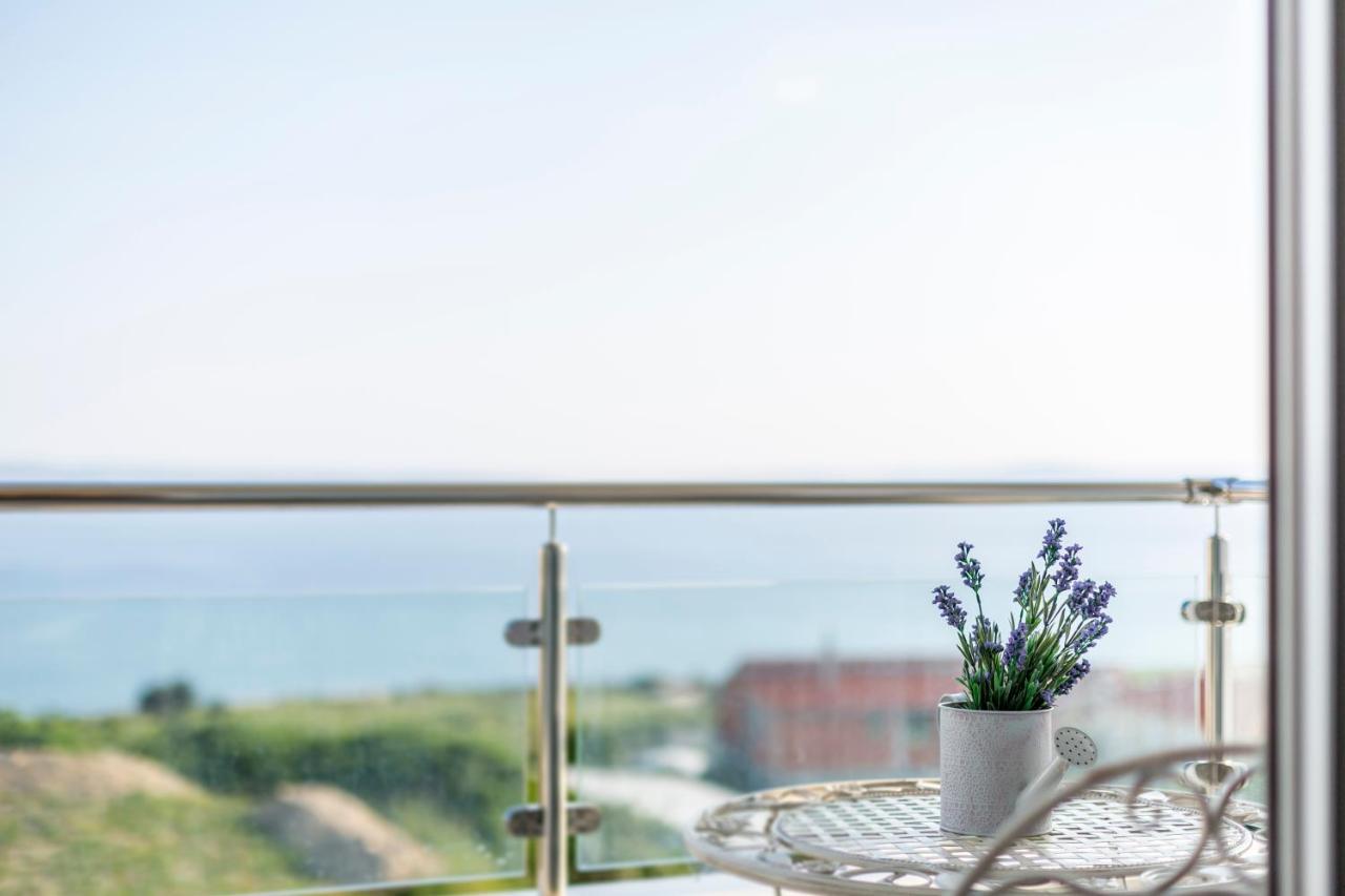 Luxury Villa Bello Horizonte With Swimming Pool Split Exteriör bild