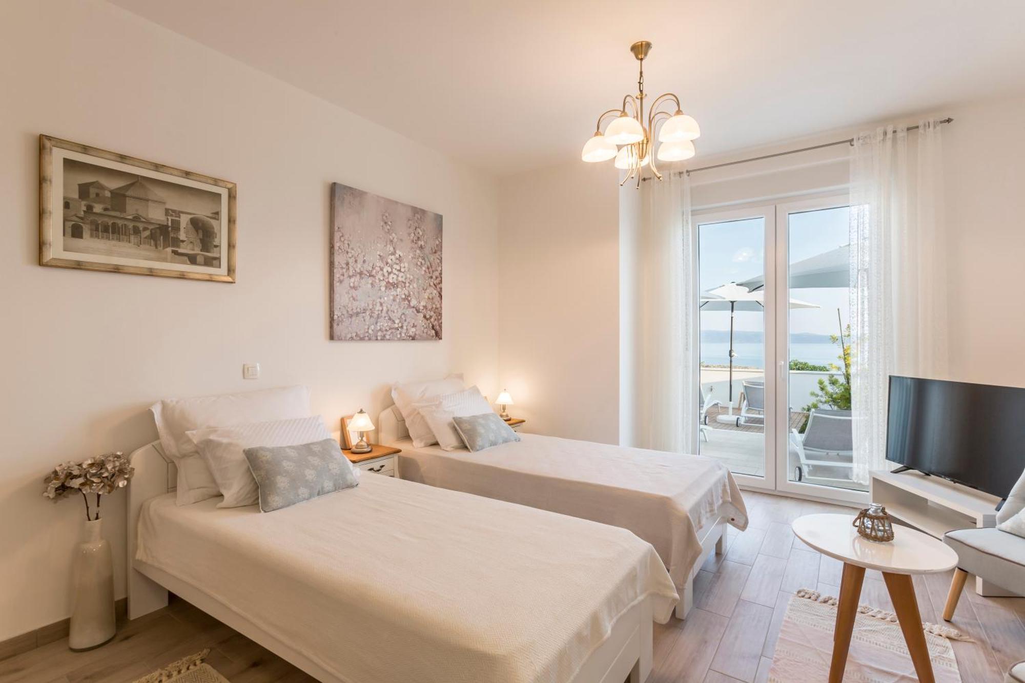 Luxury Villa Bello Horizonte With Swimming Pool Split Exteriör bild